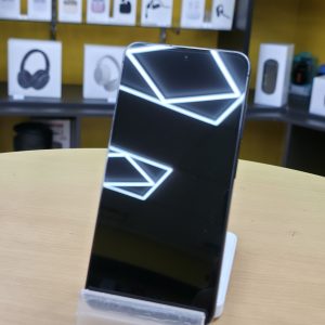 Samsung S23 5G – 256GB-Black (Pre-Owned, 2-Year Warranty)