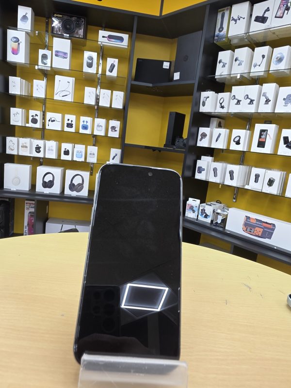 Refurb iPhone 15 Pro Black 128GB | Unlocked | iPhone Taunton