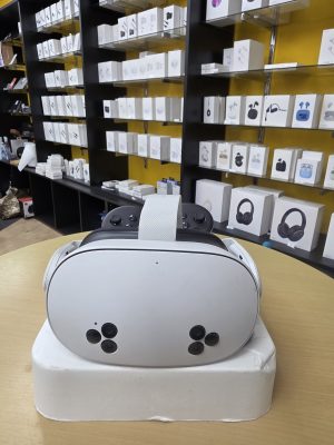 Used Meta Quest 3S 128GB VR headset without box available at Quantech Taunton