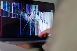 MacBook Screen Replacement Taunton